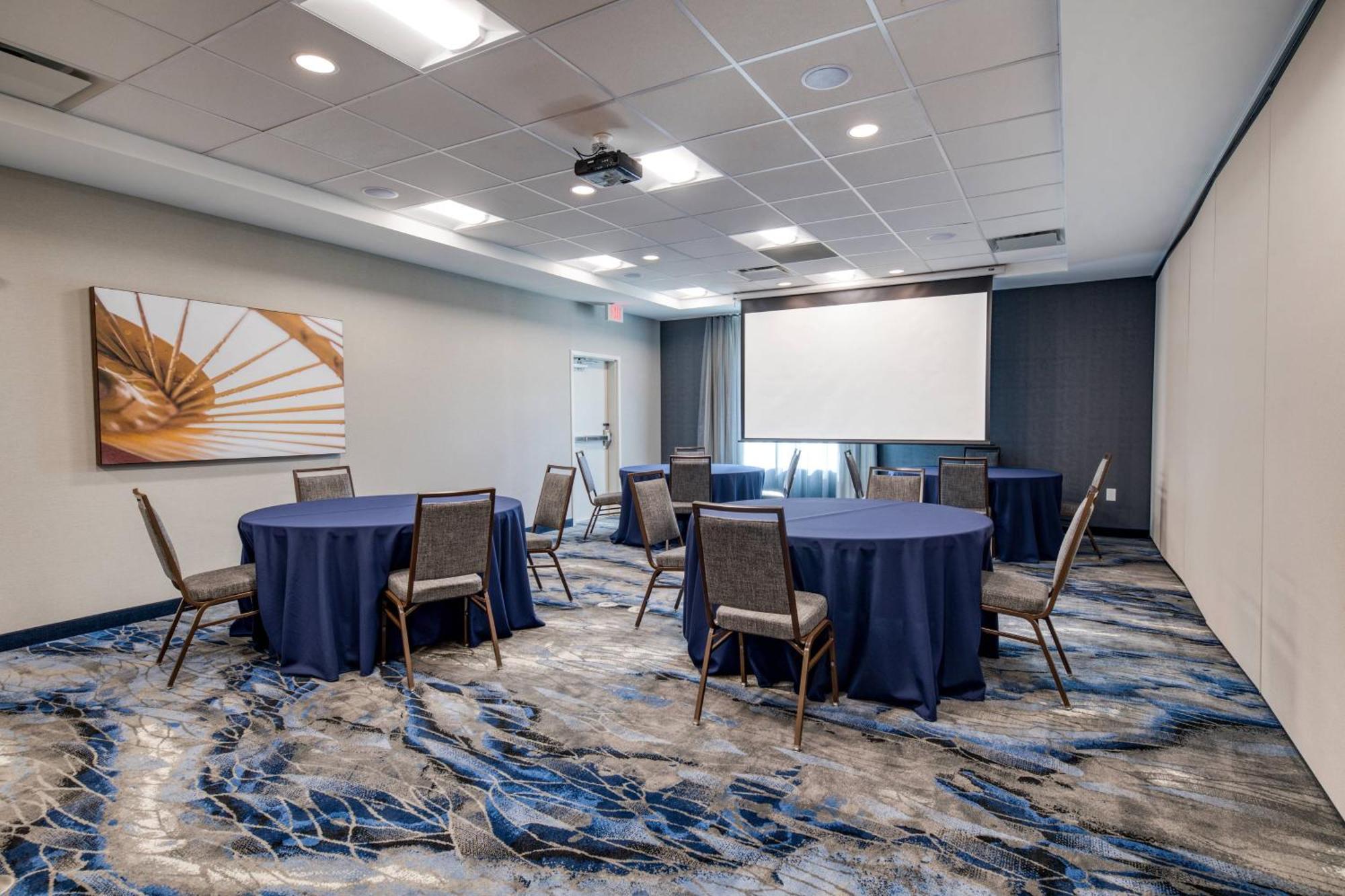 Fairfield Inn & Suites By Marriott Charlotte Belmont Exteriör bild