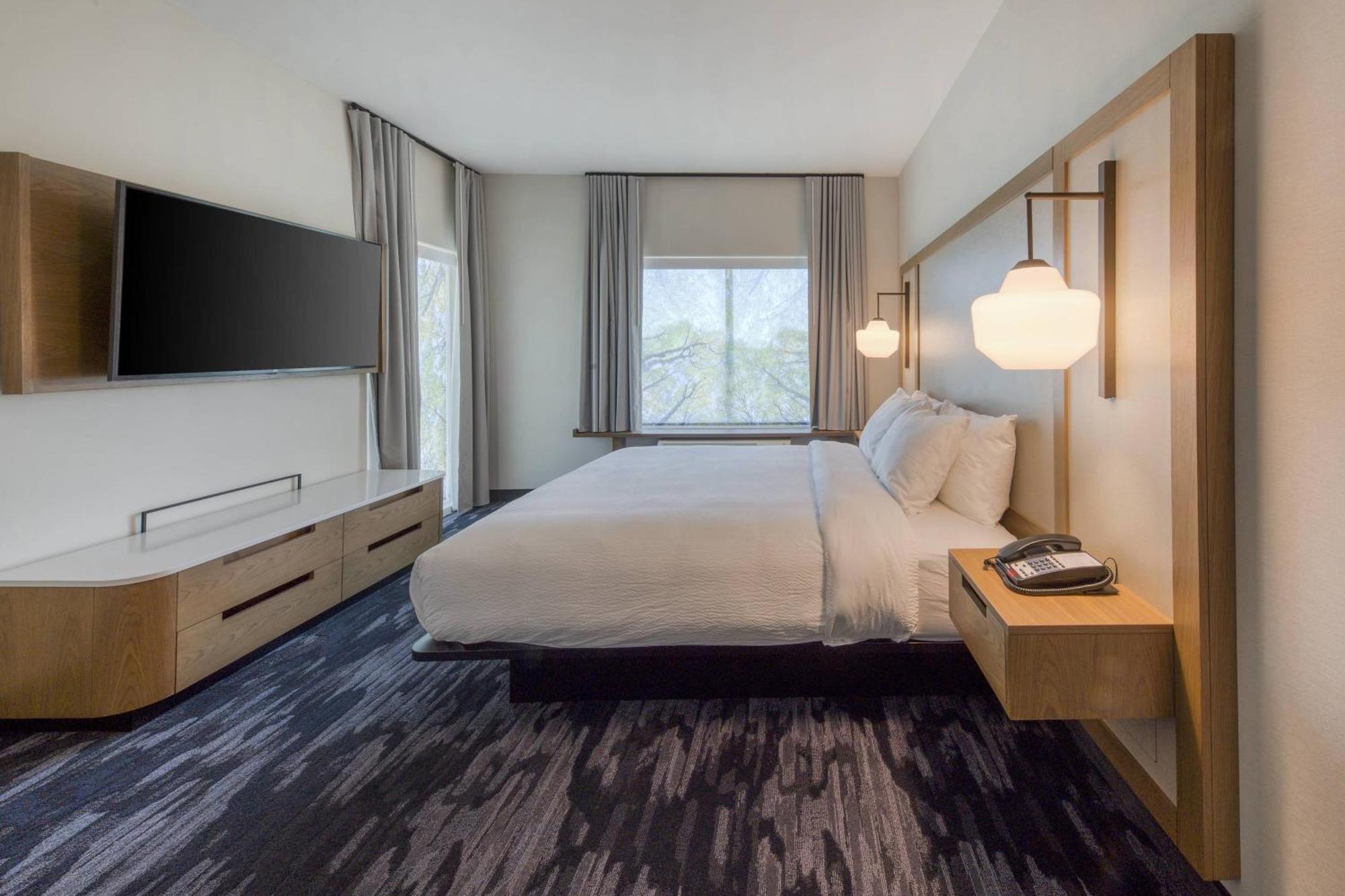 Fairfield Inn & Suites By Marriott Charlotte Belmont Exteriör bild
